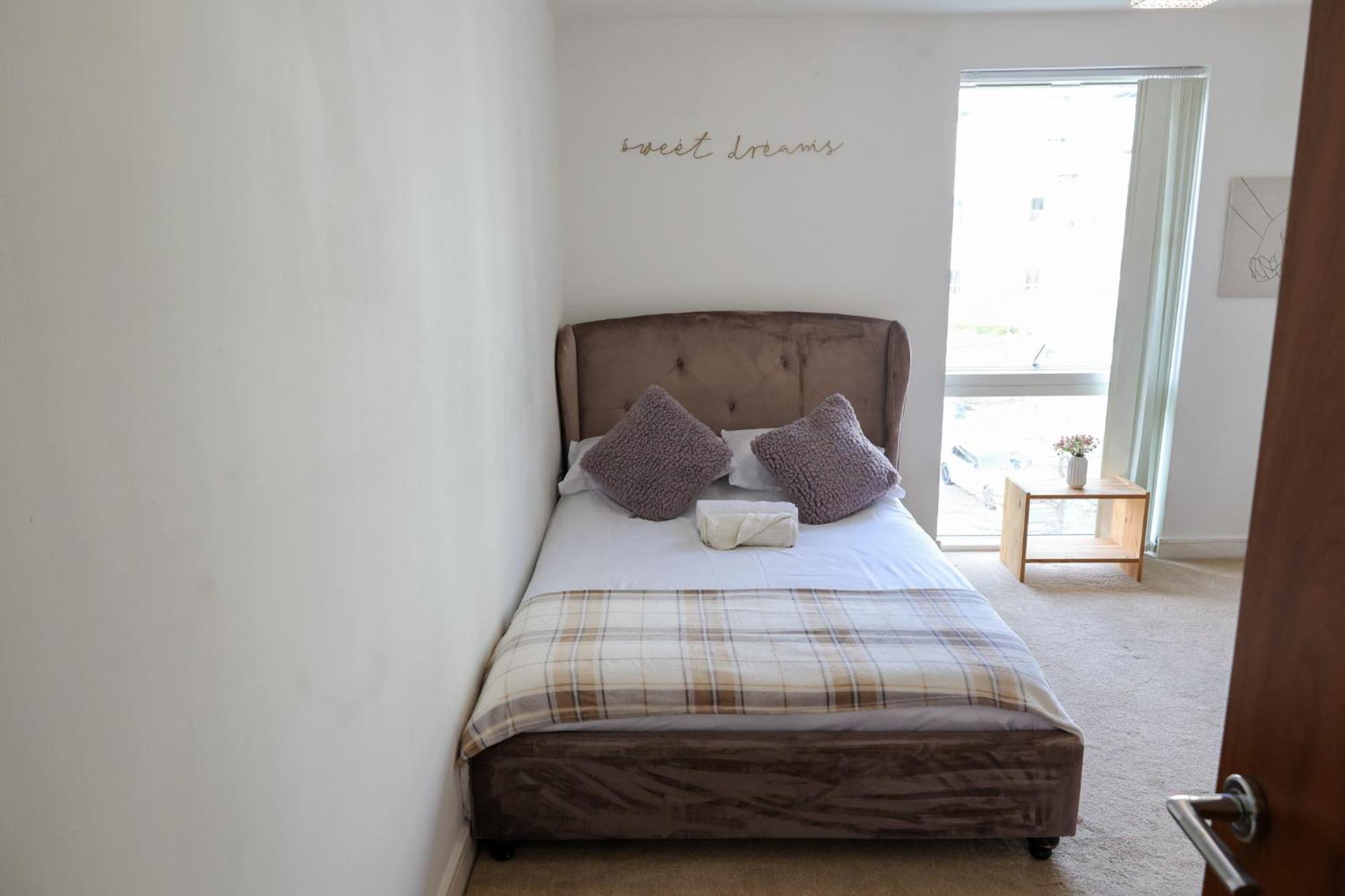 Centrally Located 1Br Apt Near Edg Cricket, University Of Bham, Priory Hospital & Cannon Hill Park Birmingham Extérieur photo