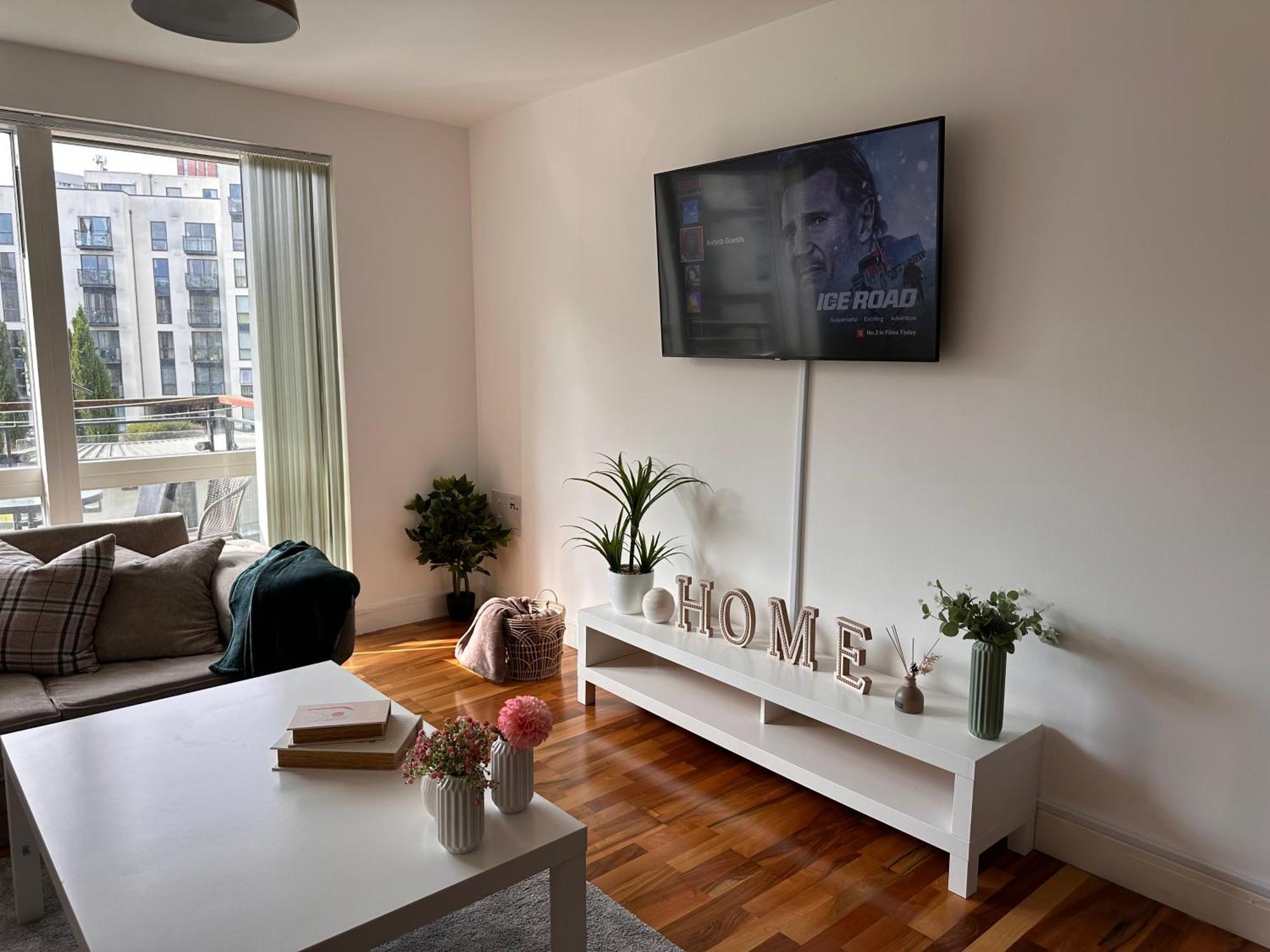 Centrally Located 1Br Apt Near Edg Cricket, University Of Bham, Priory Hospital & Cannon Hill Park Birmingham Extérieur photo